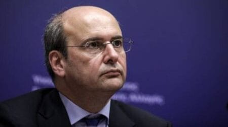 Αλέξης Μητρόπουλος: Μας τρομάζει αν ο Χατζηδάκης κάνει το ίδιο με ΔΕΗ και Ολυμπιακή στην επικουρική