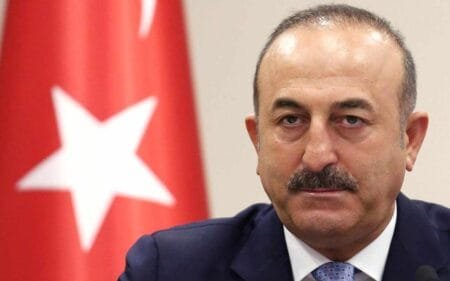 Ο Μεβλούτ Τσαβούσογλου εξαπέλυσε χθες Νέα επίθεση… από τα Κατεχόμενα στον υπουργό Εξωτερικών Νίκο Δένδια και στην Ελλάδα