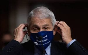 Εμβολιαστήκατε; Ο Φάουτσι δεν σας έχει και τόσο καλά νέα: «Ολική επαναφορά των μασκών και 3η δόση στον ορίζοντα» Ειδήσεις,γεωστρατηγική ενημέρωση,Αναλύσεις