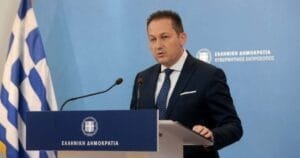 Στ. Πέτσας: Ενδεχόμενο για rapid test ή green pass και για μετακινήσεις από νομό σε νομό Ειδήσεις,γεωστρατηγική ενημέρωση,Αναλύσεις