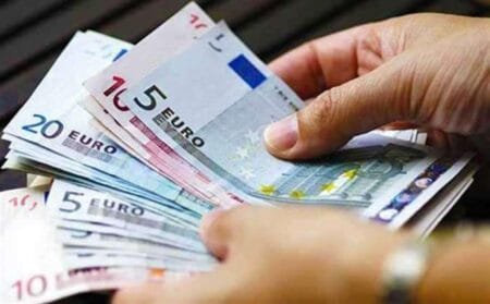 Έρχεται φορολογικός καύσωνας το Σεπτέμβριο για εκατομμύρια φορολογούμενους