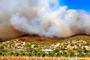 Μεγάλη φωτιά στην Κερατέα Ειδήσεις,γεωστρατηγική ενημέρωση,Αναλύσεις