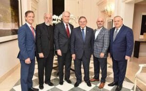 Φίλιπ Κρίστοφερ, Μενέντεζ και τουρκο-διζωνική Ροή Ειδήσεων