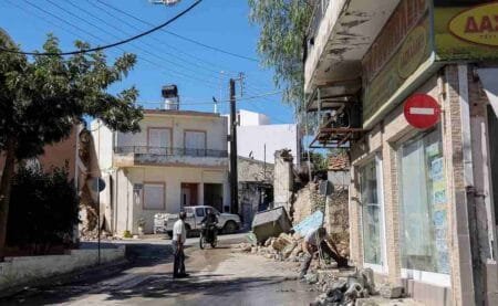 Ηράκλειο: Προτροπή στους κατοίκους να μην μπαίνουν σε κτίρια που έχουν την οποιανδήποτε ζημιά