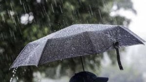 Καιρός: Βροχές και πτώση της θερμοκρασίας κάνει ο Οκτώβριος Ροή Ειδήσεων