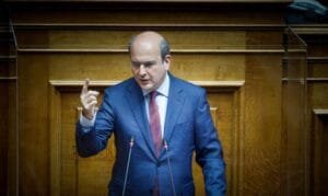 Χατζηδάκης: Στο πειθαρχικό υπάλληλοι του ΕΦΚΑ που ταλαιπωρούν τον κόσμο Ροή Ειδήσεων