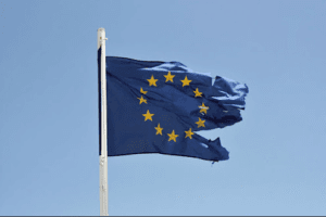 Πόσο πιθανό είναι το Polexit; Μήπως έρχεται και Czexit; Ροή Ειδήσεων