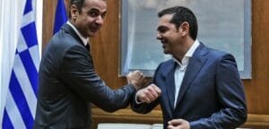 Απόστολος Αποστόλου : Τα «πολιτικά εμβόλια» Ροή Ειδήσεων