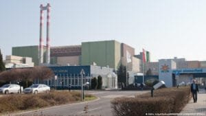 Η Ουγγαρία επιλέγει πυρηνική ενέργεια που όπως λέει είναι πράσινη, φθηνή και ανεξάρτητη Ροή Ειδήσεων