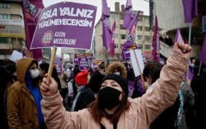 Τουρκία – Διαδηλώσεις σε Άγκυρα και Κωνσταντινούπολη για τη φτώχεια, όπου ζήτησαν την παραίτηση Ερντογάν Ροή Ειδήσεων