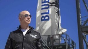 Τζεφ Μπέζος: Η Γη θα γίνει τουριστικός προορισμός ανθρώπων που θα ζουν στο Διάστημα Ροή Ειδήσεων