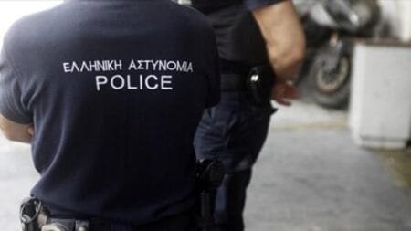 Αστυνομικός ξυλοκόπησε τη σύντροφό του στην περιοχή του Νέου Κόσμου