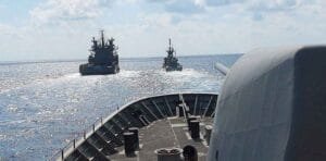 Γάλλοι: 140 σύγχρονα μαχητικά με 10 φρεγάτες και 12 επιθετικά υποβρύχια δεν έχει κανείς με 10 εκατ. πληθυσμό galloi