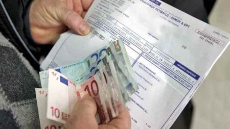 Καταγγελίες πως οι επιδοτήσεις που είχαν ανακοινωθεί τον Ιανουάριο δεν έχουν περάσει στους λογαριασμούς του ρεύματος