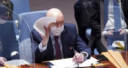 Ρώσος πρεσβευτής στον ΟΗΕ: Η Μόσχα αποκλείει το ενδεχόμενο της εισβολής στην Ουκρανία