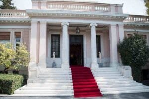 Η εξήγηση του Μαξίμου γιατί η Ελλάδα δεν εντάχθηκε σε ειδικό καθεστώς τιμών ενέργειας όπως Ισπανία και Πορτογαλία Ροή Ειδήσεων