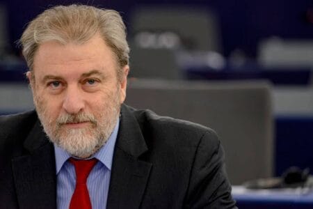 Νότης Μαριάς: Τσουνάμι αντιδράσεων στην ΕΕ ενάντια στην αύξηση των ορίων ηλικίας συνταξιοδότησης