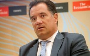 Γεωργιάδης: Δεν υπάρχει ρήτρα αναπροσαρμογής σε όσους ζήτησαν σταθερό τιμολόγιο Ροή Ειδήσεων