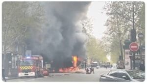 Ισχυρή έκρηξη κοντά στην Παναγία των Παρισίων Ροή Ειδήσεων