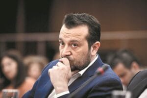 Την παραπομπή του Νίκου Παππά, στο Ειδικό Δικαστήριο προτείνει η εισαγγελέας Ροή Ειδήσεων