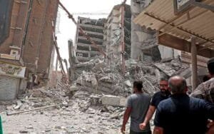 Ιράν: Κατέρρευσε 10ώροφο κτίριο Ροή Ειδήσεων