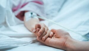 163 παιδιά με οξεία ηπατίτιδα έχουν εντοπιστεί στην Βρετανία Ροή Ειδήσεων