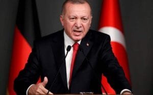 Ερντογάν: Η Ελλάδα θα φτιάχνει φρεγάτες μαζί με τις ΗΠΑ Ροή Ειδήσεων