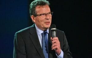 Βαρύ «κατηγορώ» Κύρτσου κατά Μητσοτάκη: «Επιδοτεί την κερδοσκοπία – Όλα για το λόμπι»! Ροή Ειδήσεων