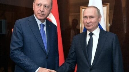 Η Ρωσία είναι έτοιμη να συνεργαστεί με την Τουρκία για την ελεύθερη διαμετακόμιση αγαθών στη Μαύρη Θάλασσα