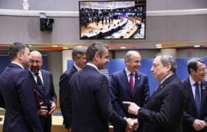 ΕΕ: Συμφωνία των 27 για εμπάργκο στο ρωσικό πετρέλαιο Ροή Ειδήσεων