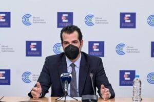 Υγειονομικοί – Άγριες αποδοκιμασίες στον Θ. Πλεύρη σε συνέδριο γιατρών (Βίντεο) Ροή Ειδήσεων