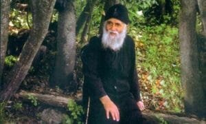 Το Όραμα του Αγίου Παΐσιου – Εντός ολίγου θα δεχτούμε επίθεση (Βίντεο) Ροή Ειδήσεων
