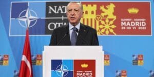Ερντογάν: Η Ελλάδα να λογοδοτήσει για παραβιάσεις του τουρκικού εναερίου χώρου Ροή Ειδήσεων