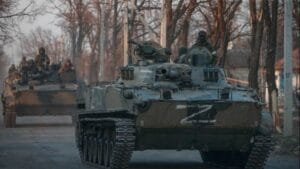 Ο κυβερνήτης του Ντόνετσκ προτρέπει 350.000 πολίτες να απομακρυνθούν Ροή Ειδήσεων