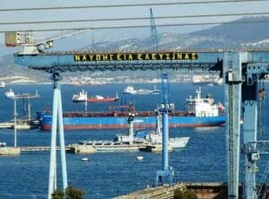 Ναυπηγεία Ελευσίνας: «Γιατί το νομοσχέδιο εξυγίανσης τους είναι επιεικώς απαράδεκτο» Ροή Ειδήσεων