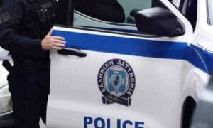 Κόρινθος: Χτύπησε 19χρονο με το αυτοκίνητο και ξαναπέρασε από πάνω του Ροή Ειδήσεων
