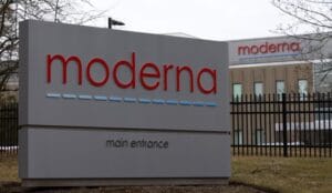 H Moderna μηνύει τις Pfizer/BionTech για παραβίαση πατέντας Ροή Ειδήσεων