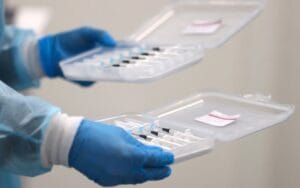 ΗΠΑ: Πειραματικό εμβόλιο mRNA κατά του καρκίνου εξάλειψε όγκους ποντικιών Ροή Ειδήσεων