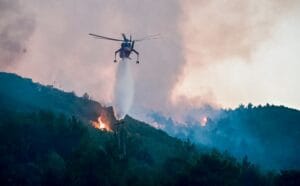 Φωτιά έχει ξεσπάσει σε δασική έκταση στην Αγία Πελαγία Κυθήρων Ροή Ειδήσεων
