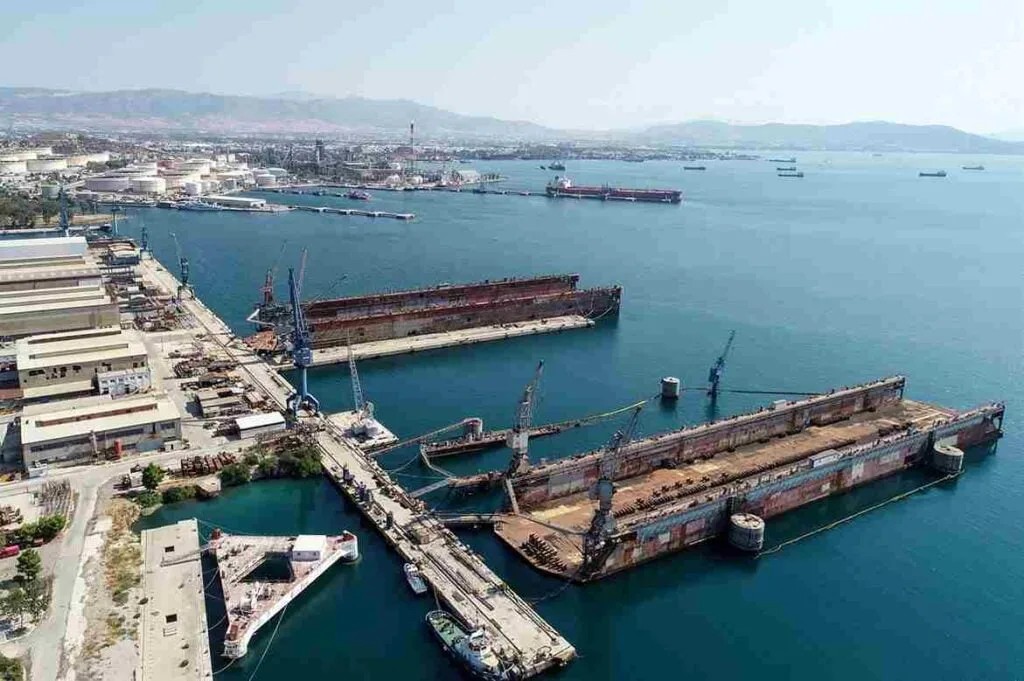 ΓΣΕΕ: ΔΕΝ ΠΝΕΕΙ ΟΥΡΙΟΣ ΑΝΕΜΟΣ ΣΤΑ ΝΑΥΠΗΓΕΙΑ ΕΛΕΥΣΙΝΑΣ ΠΑΡΑ ΤΑ ΟΣΑ ΔΙΑΚΗΡΥΣΣΟΥΝ