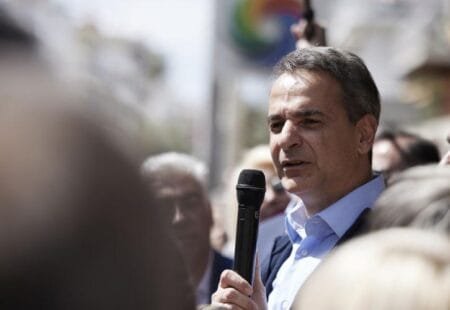 Από τη Λακωνία έγινε η επανεκκίνηση των περιοδειών του Μητσοτάκη