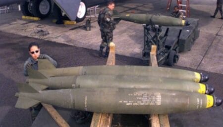 1000 αμερικανικά MK-82 με προορισμό το Ισραήλ: ΗΠΑ αυξάνουν την υποστήριξη για τον ισραηλινό και τον τουρκικό αεροπορικό στόλο