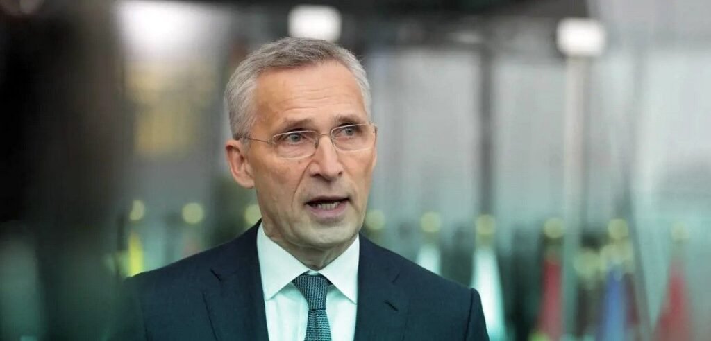 “Το Κίεβο χρειάζεται όπλα, όχι θάρρος”. Το ΝΑΤΟ και ένα ταμείο 100 δισεκατομμυρίων