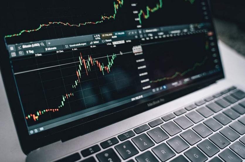 Οι BRICS συγκεντρώθηκαν στη Γενεύη για να συζητήσουν μια νέα ψηφιακή τάξη