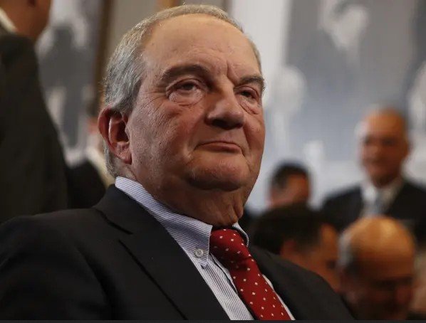 Κώστας Καραμανλής: Αποστάσεις από τη διαγραφή Σαμαρά και σαφή μηνύματα για εθνικά θέματα