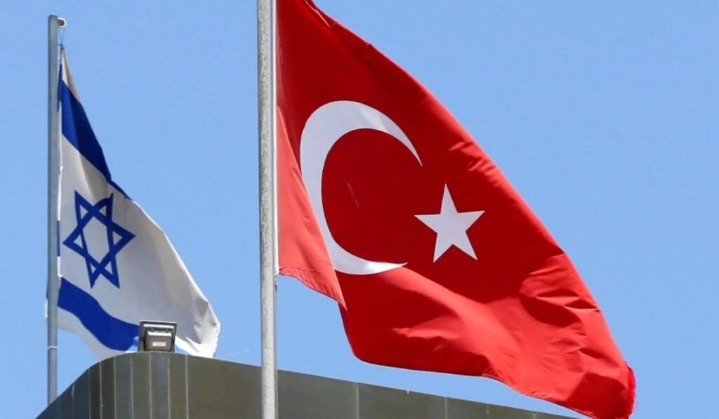 Σημαίες Τουρκίας και Ισραήλ κυματίζουν μαζί