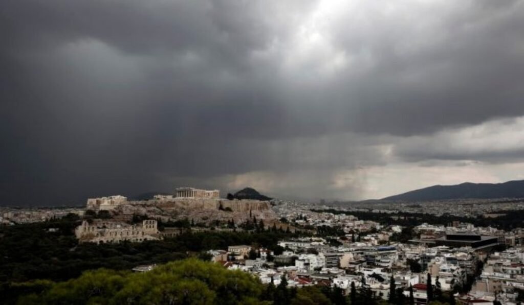 Πρόγνωση καιρού για σήμερα Κυριακή – Ισχυρές βροχές και καταιγίδες μέχρι το απόγευμα Ισχυρές βροχές και καταιγίδες