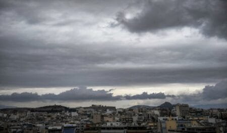 Καιρός: Βροχές στα δυτικά, καταιγίδες από το βράδυ – Έρχεται επιδείνωση την Παρασκευή καιρός Παρασκευή 27 Μαρτίου