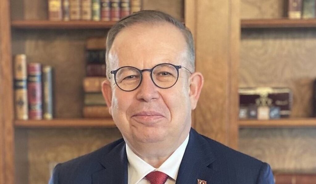 Τζιχάτ Γιαϊτζί: Επίθεση σε ΝΑΤΟ και Ισραήλ – Η νέα γραμμή της Άγκυρας Τζιχάτ Γιαϊτζί ναύαρχος Τουρκία