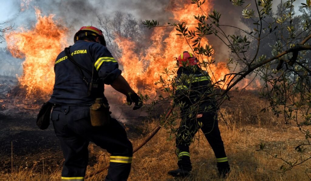 Συναγερμός για πυρκαγιές στην Ελλάδα: Σε πλήρη επιφυλακή ο κρατικός μηχανισμός – Άνεμοι έως 9 μποφόρ Συναγερμός για πυρκαγιές στην Ελλάδα
